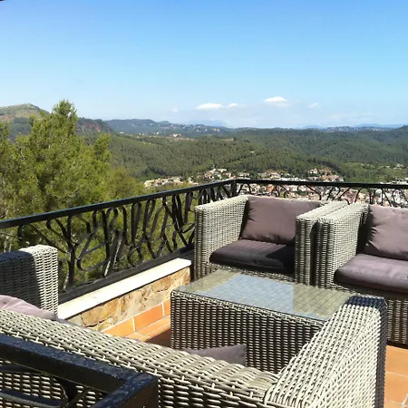 Ξενοδοχείο Petit Mirador 3*