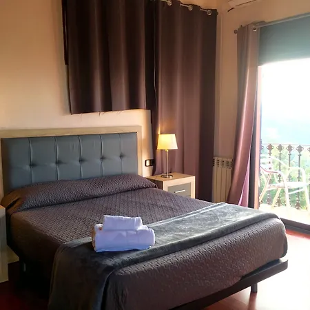 Petit Mirador Hotel 3*