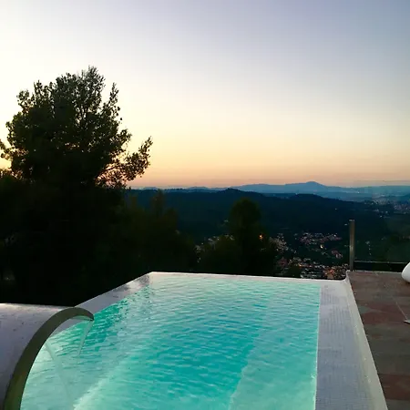 Petit Mirador Hotel 3*