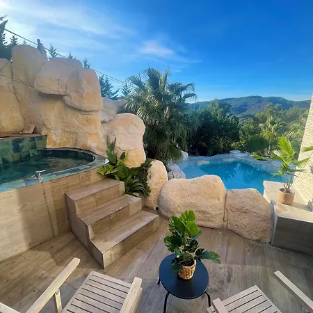 Petit Mirador Hotel